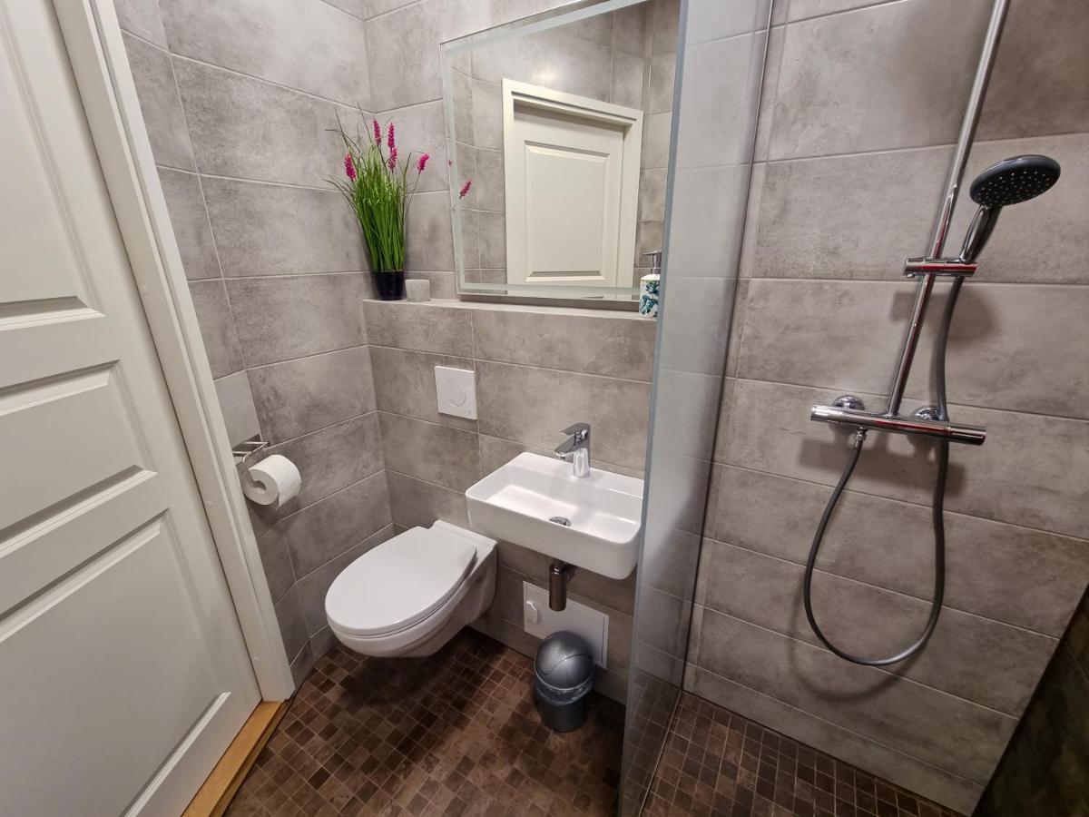 Kristella Kesklinna Apartment Haapsalu Kültér fotó